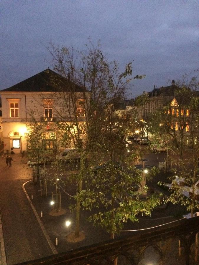 Appartement Coeur De Ville Шинон Экстерьер фото