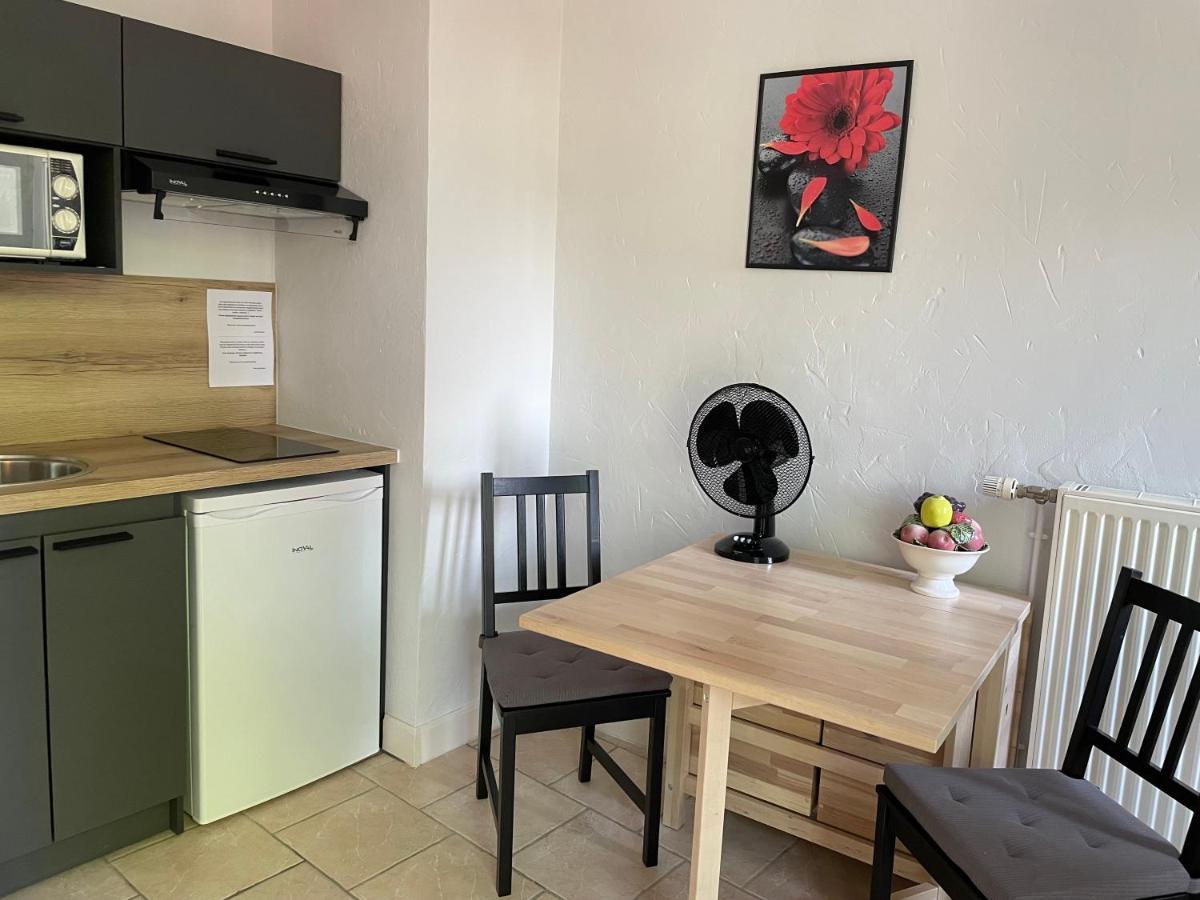 Appartement Coeur De Ville Шинон Экстерьер фото